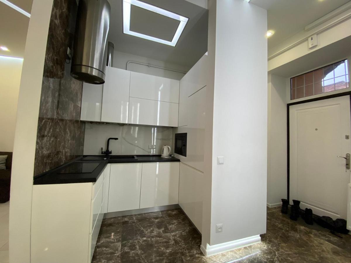 Galicia Apartments Львов Экстерьер фото